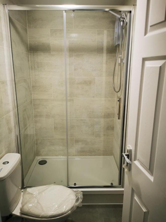 The Old Guest House, Norbury Avenue Экстерьер фото